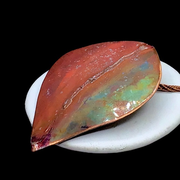🌺Artisan Copper & Enamel Necklace - Picture 3 of 15